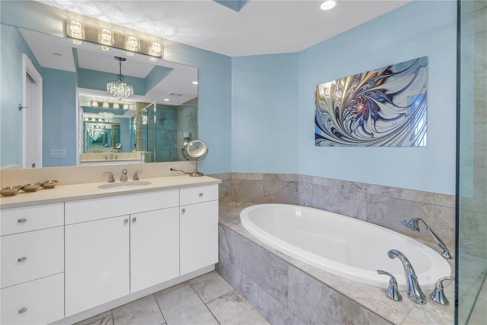 Image 40 of 72 For 1325 Snell Isle Boulevard Ne 611