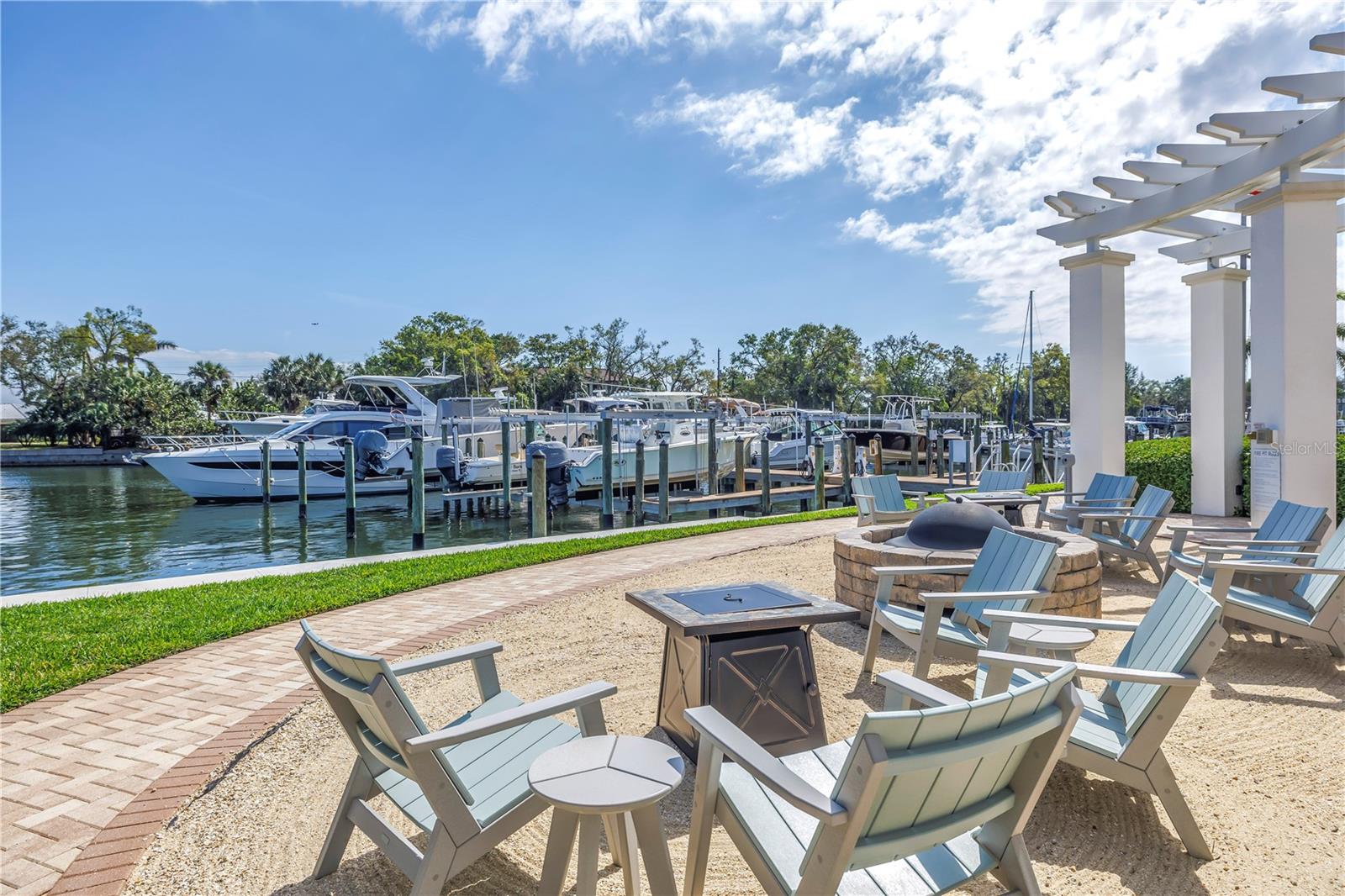 Image 59 of 72 For 1325 Snell Isle Boulevard Ne 611