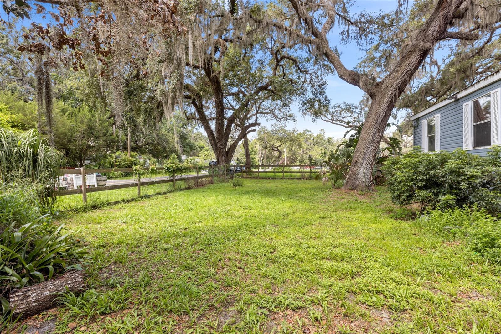 Image 6 of 30 For 2712 Berdetta Street
