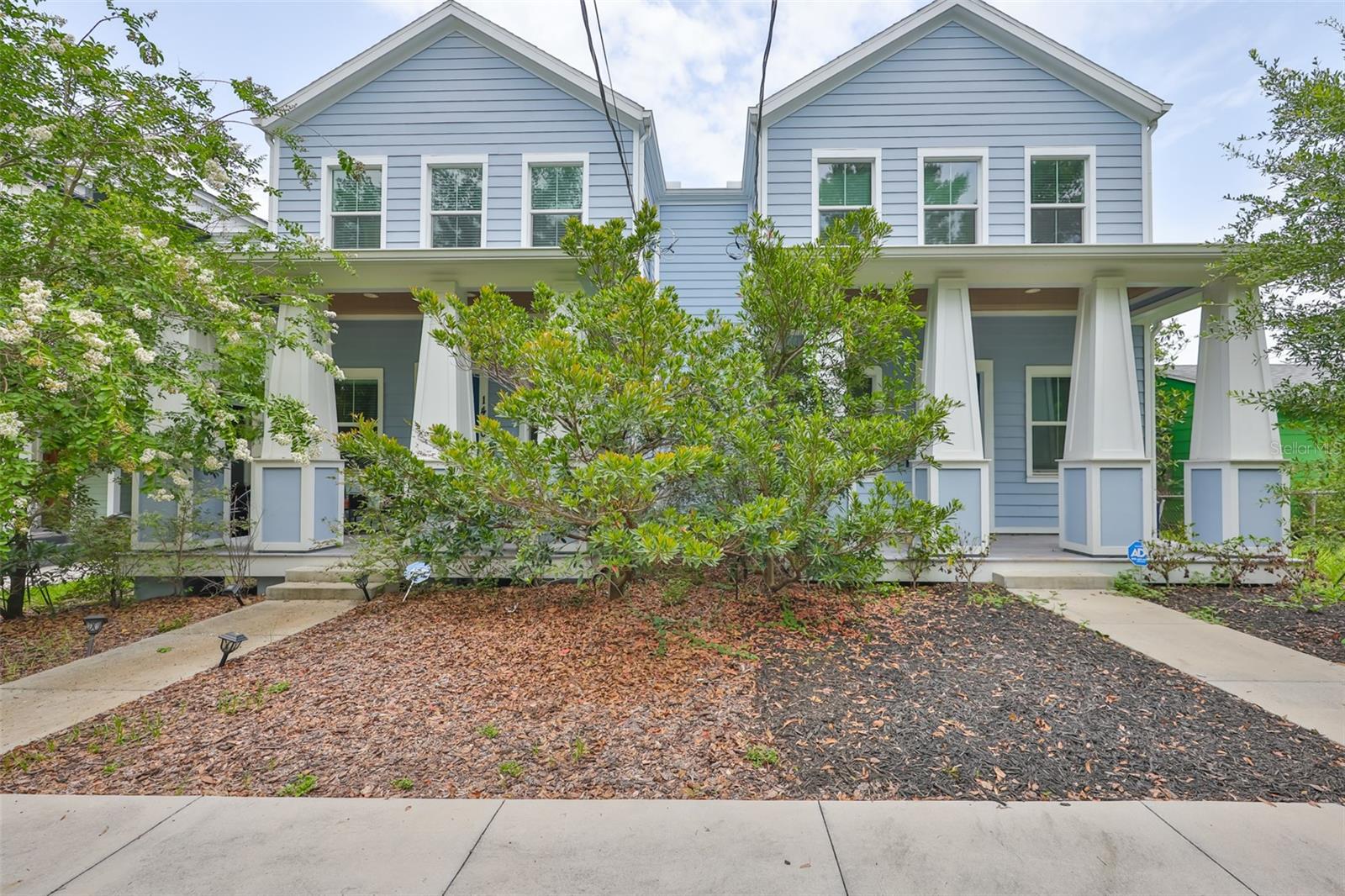 Image 2 of 32 For 1410 Curtis Street 2
