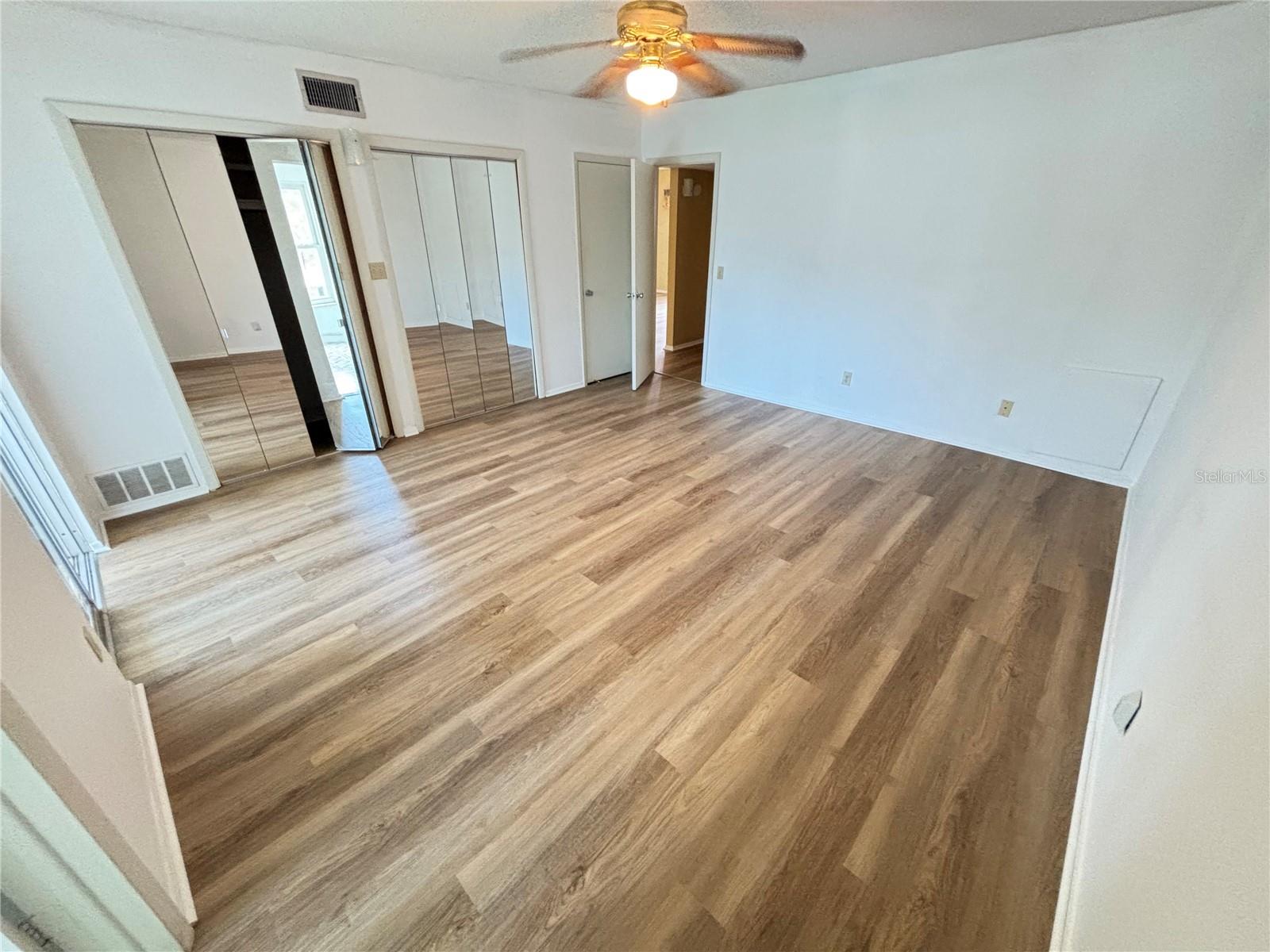 Image 16 of 21 For 2404 Florentine Way 48