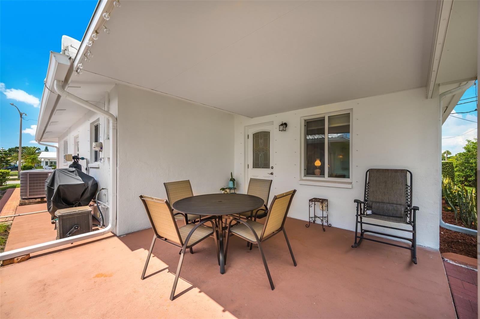 Image 21 of 24 For 4076 Mainlands Boulevard N