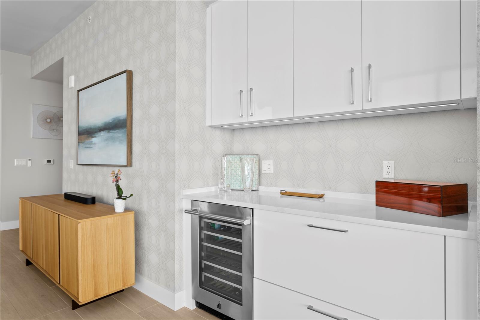 Image 15 of 91 For 301 1st Street S 1601