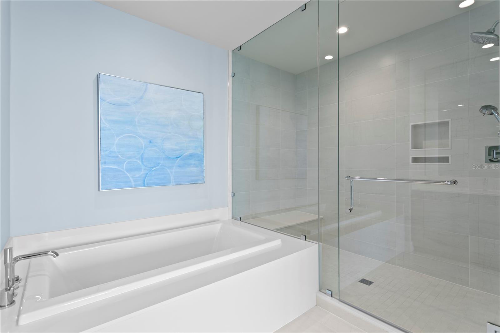 Image 32 of 91 For 301 1st Street S 1601