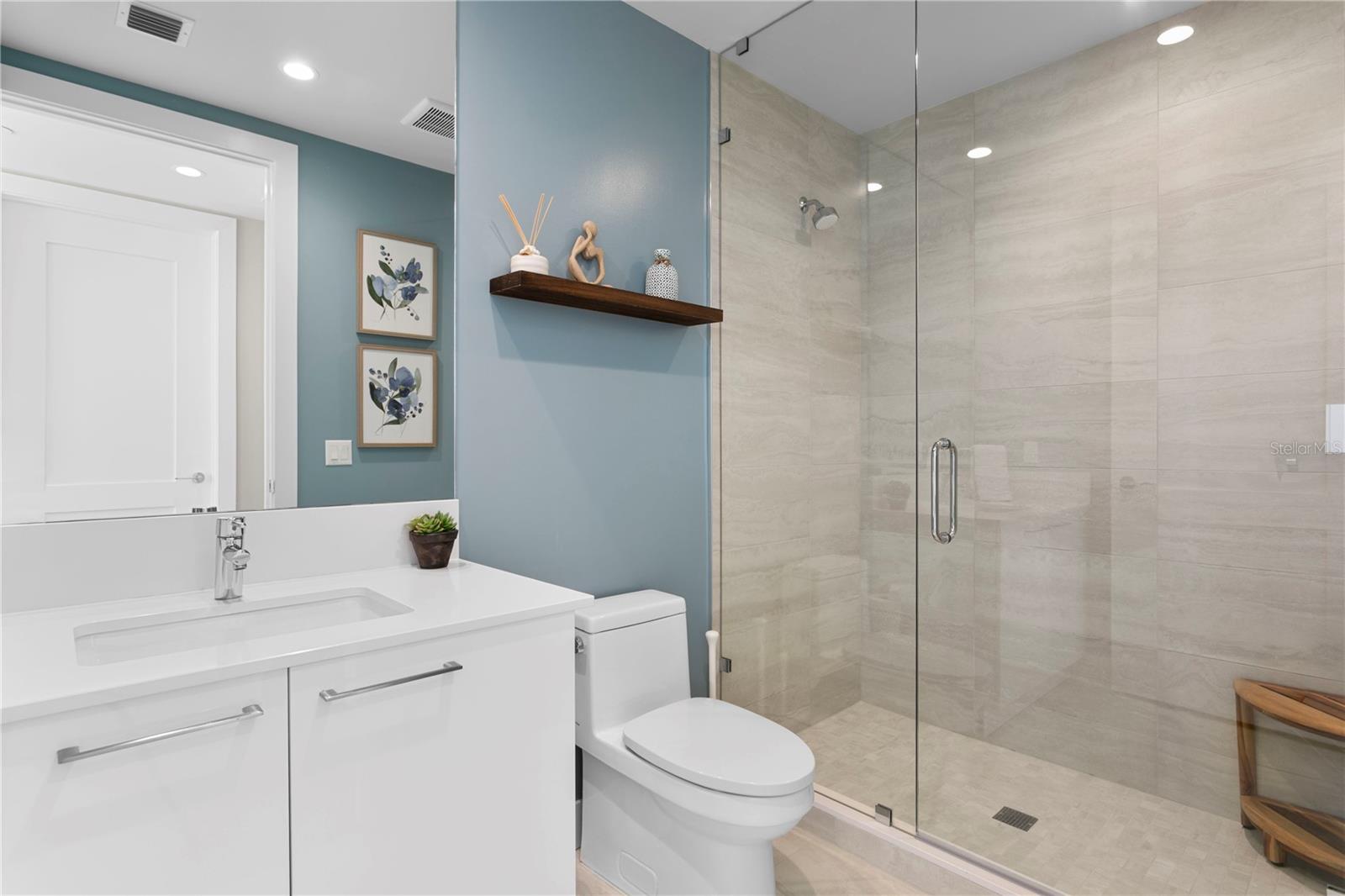 Image 37 of 91 For 301 1st Street S 1601