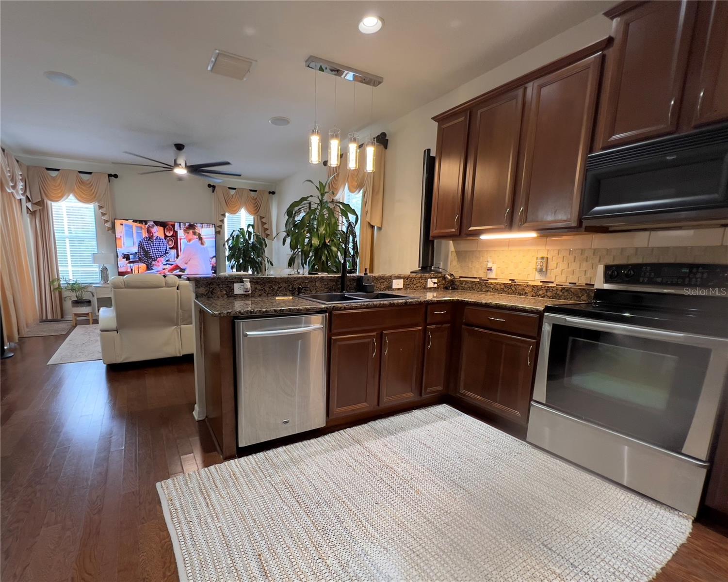 Image 13 of 48 For 1247 Gentilly Lane