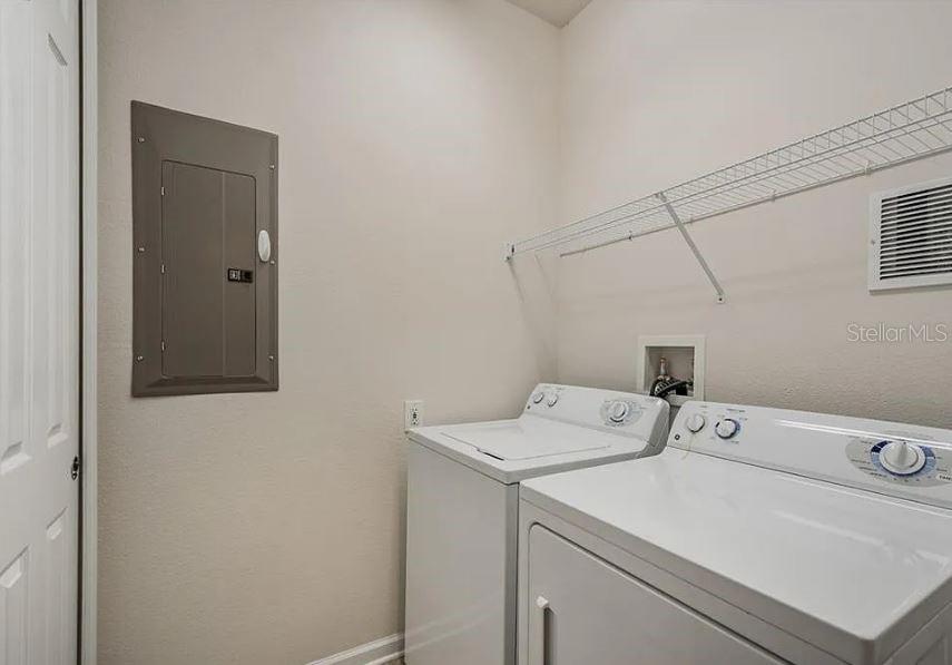 Image 20 of 46 For 7905 Seminole Boulevard 3204