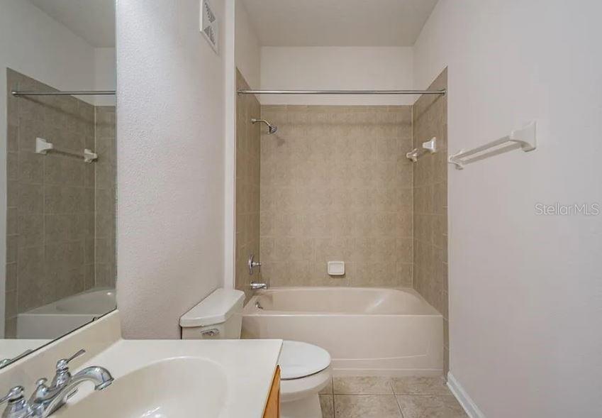 Image 27 of 46 For 7905 Seminole Boulevard 3204