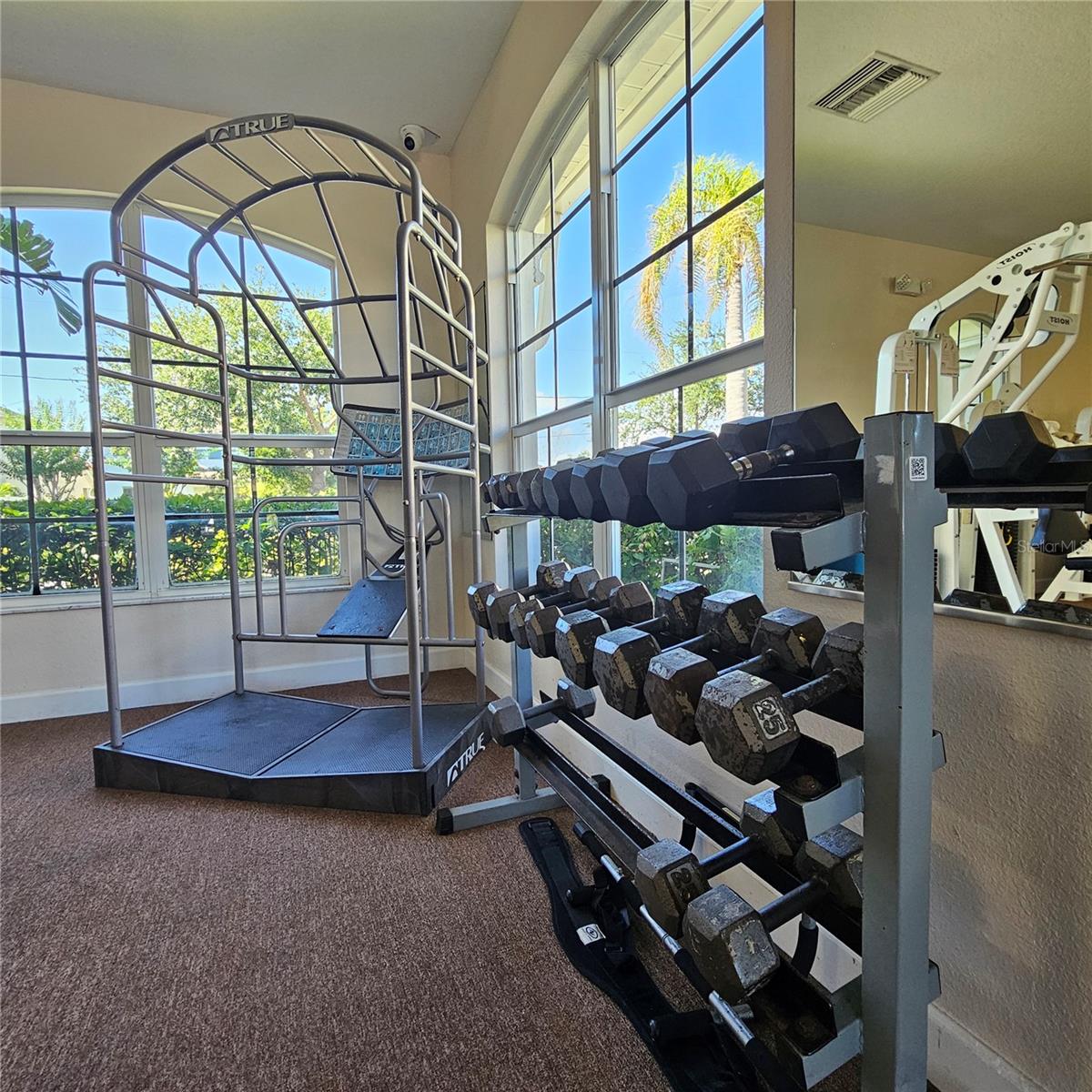 Image 42 of 46 For 7905 Seminole Boulevard 3204