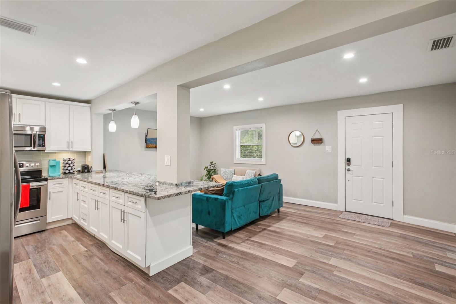 Image 9 of 20 For 120 Sligh Avenue