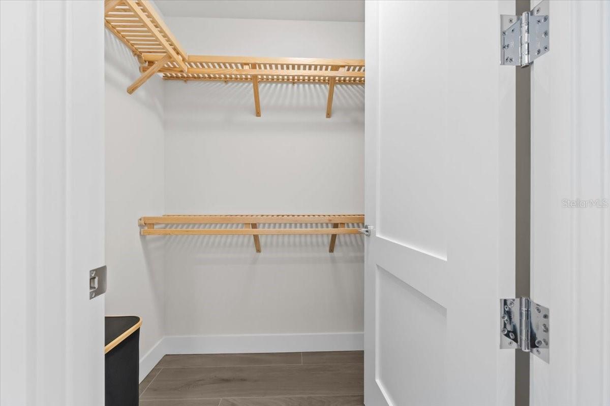 Image 33 of 99 For 301 1st Street S 1004