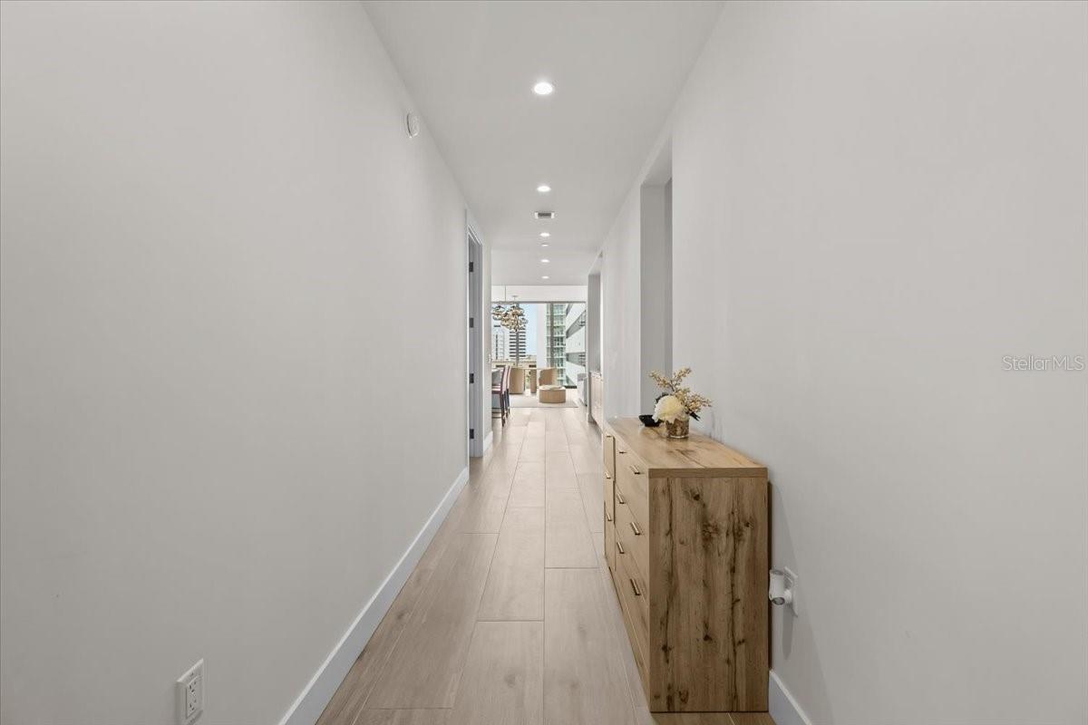Image 7 of 99 For 301 1st Street S 1004