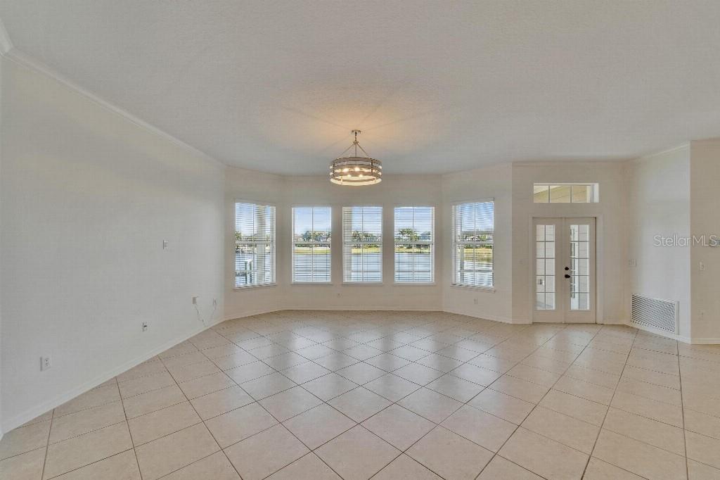 Image 17 of 50 For 5205 Brighton Shore Drive