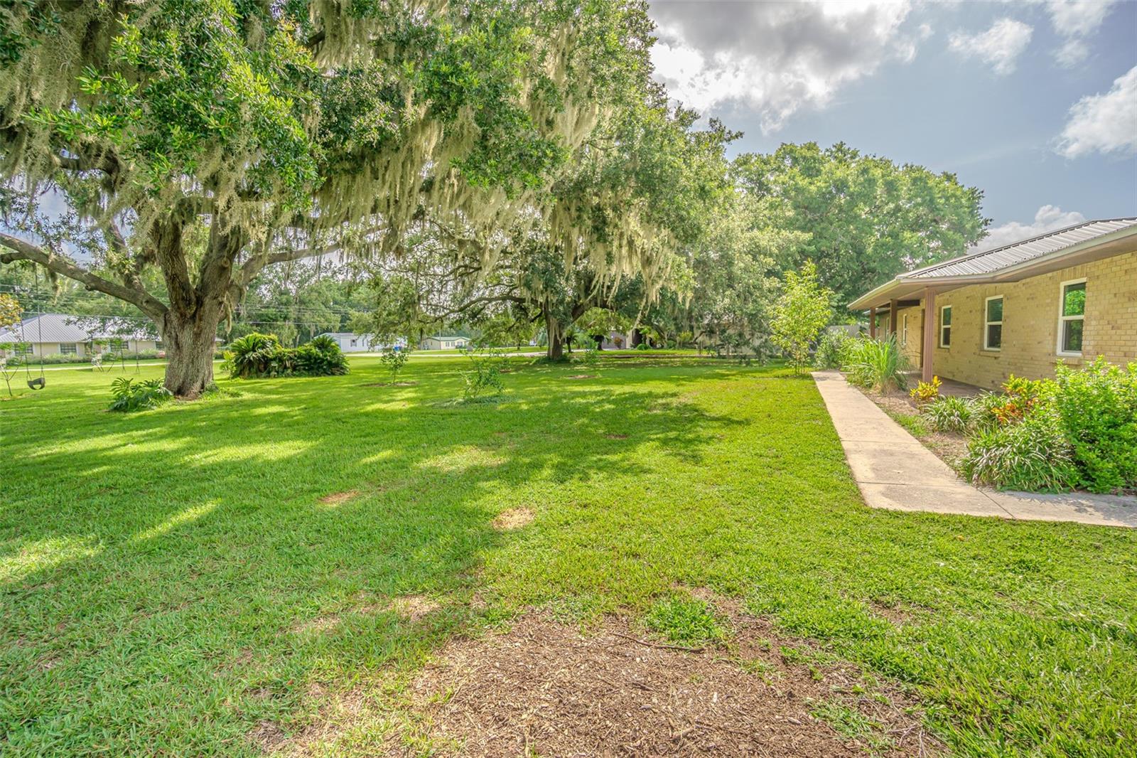 Image 12 of 57 For 3505 Medulla Road