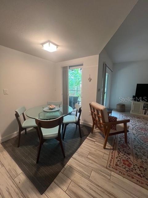 Image 3 of 22 For 300 Florida Avenue 600d