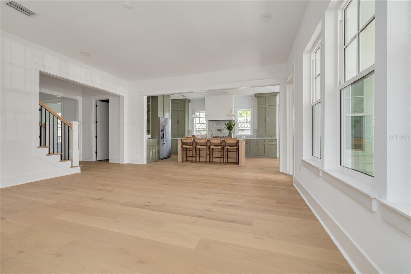 Image 15 of 45 For 2910 11th Street N