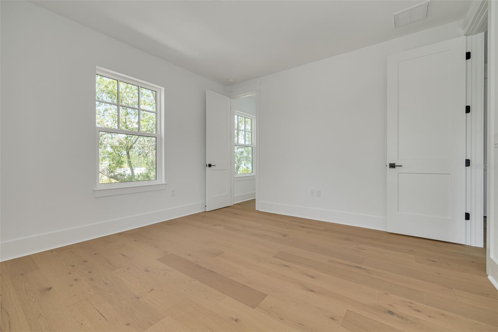 Image 38 of 45 For 2910 11th Street N