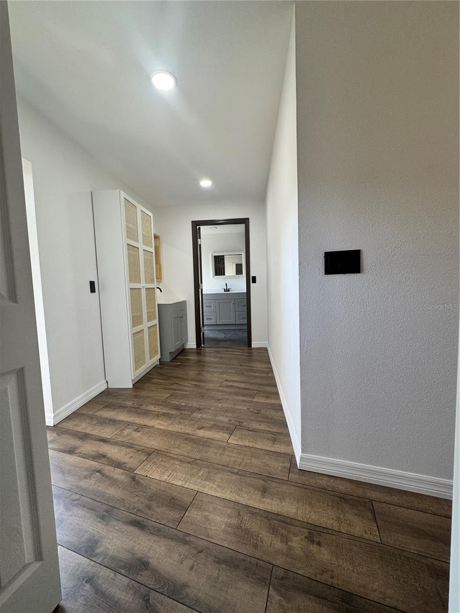 Image 21 of 34 For 2102 Doefield Court