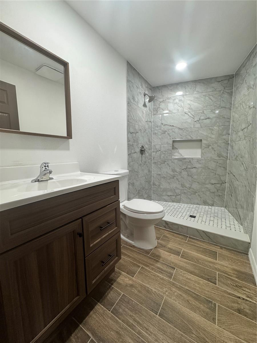 Image 23 of 34 For 2102 Doefield Court