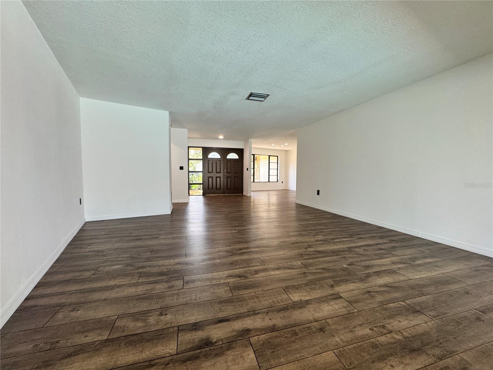 Image 6 of 34 For 2102 Doefield Court