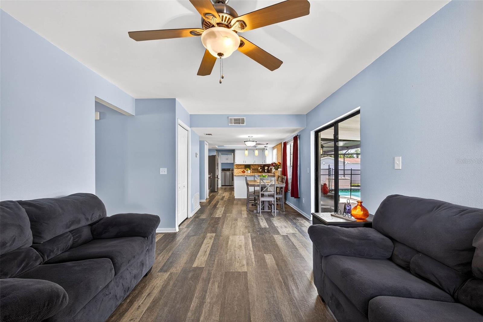 Image 14 of 45 For 15925 Marshfield Drive