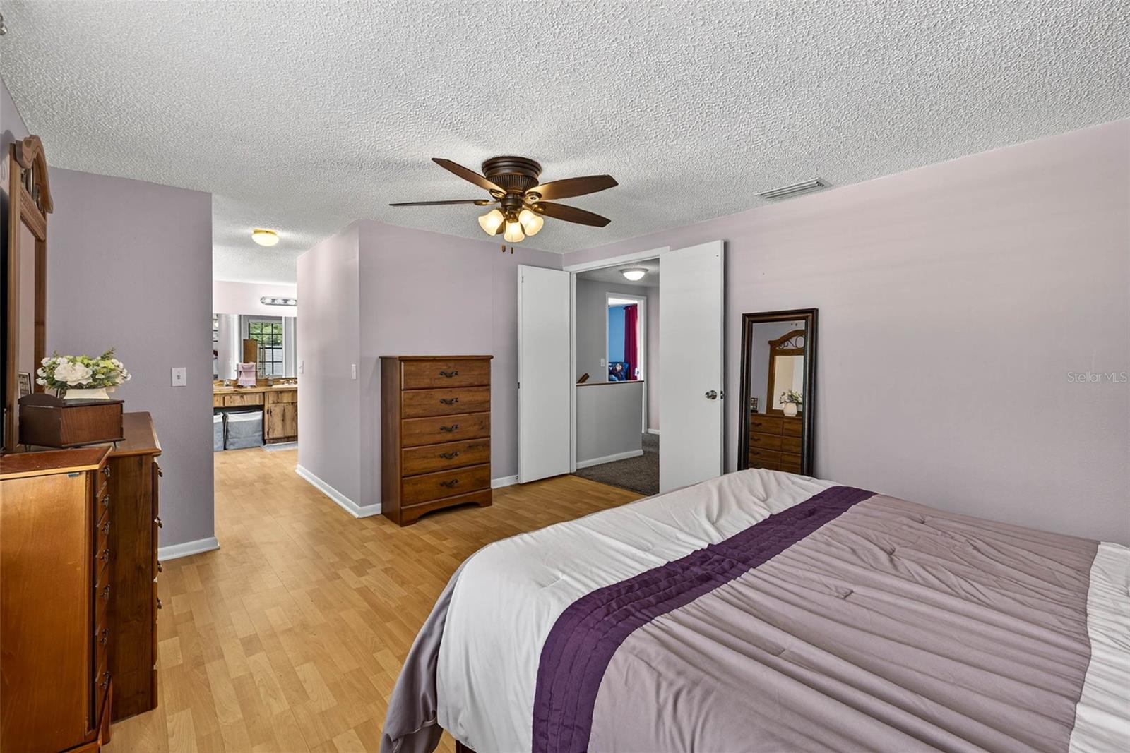 Image 16 of 45 For 15925 Marshfield Drive