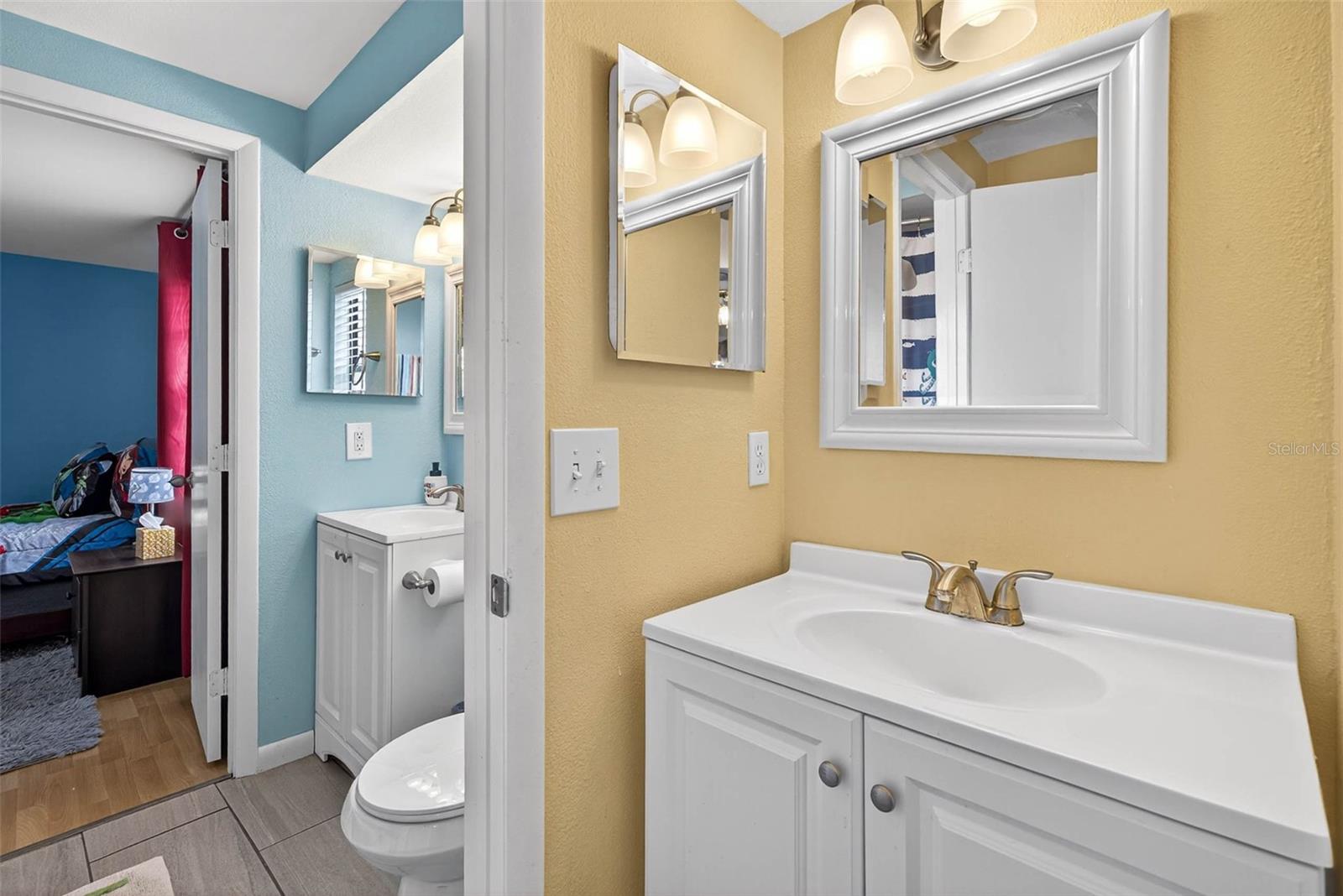 Image 25 of 45 For 15925 Marshfield Drive