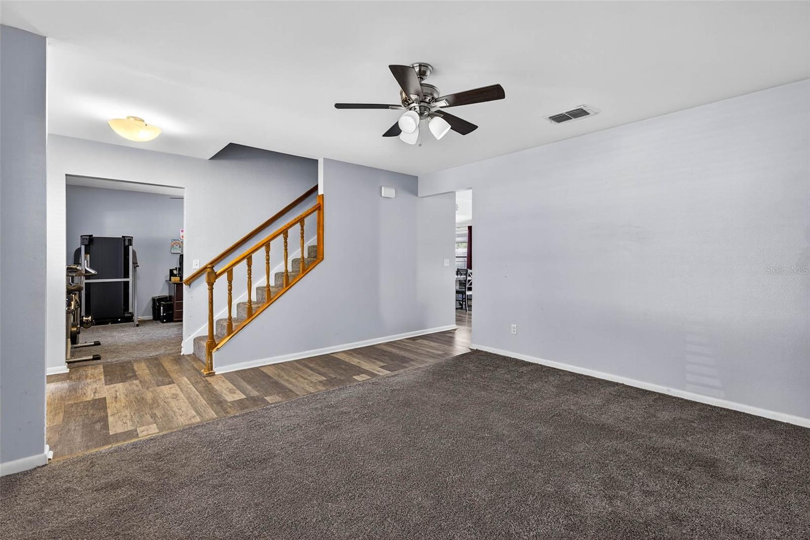 Image 33 of 45 For 15925 Marshfield Drive