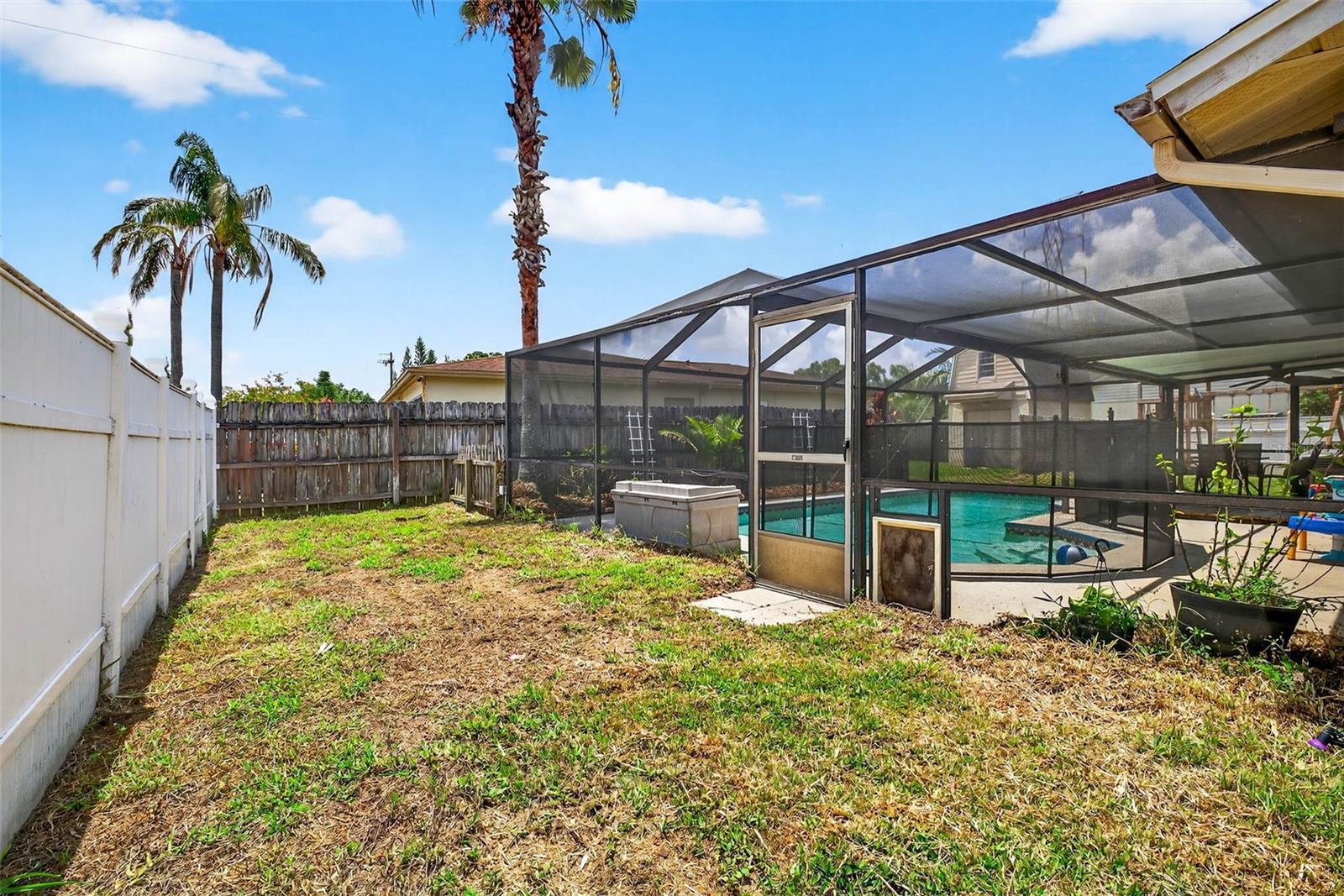 Image 42 of 45 For 15925 Marshfield Drive