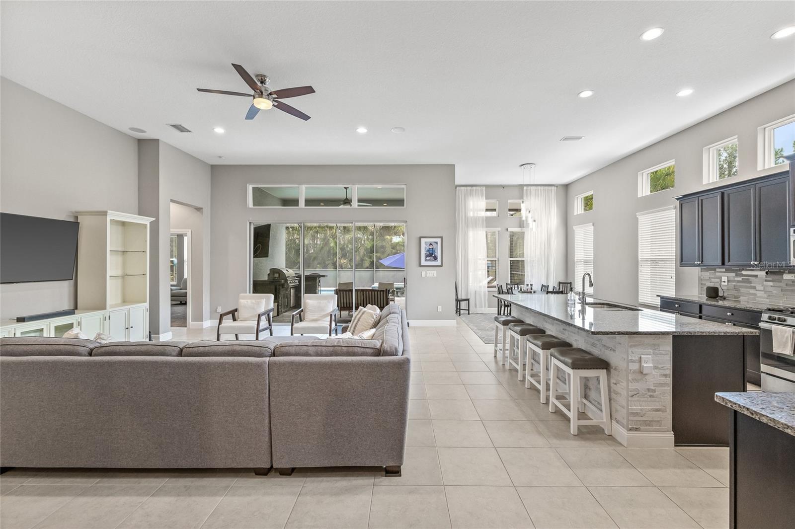 Image 9 of 60 For 7114 Bowspirit Place