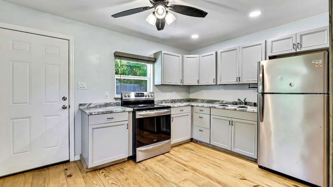 Image 11 of 52 For 7959 Jonke Court
