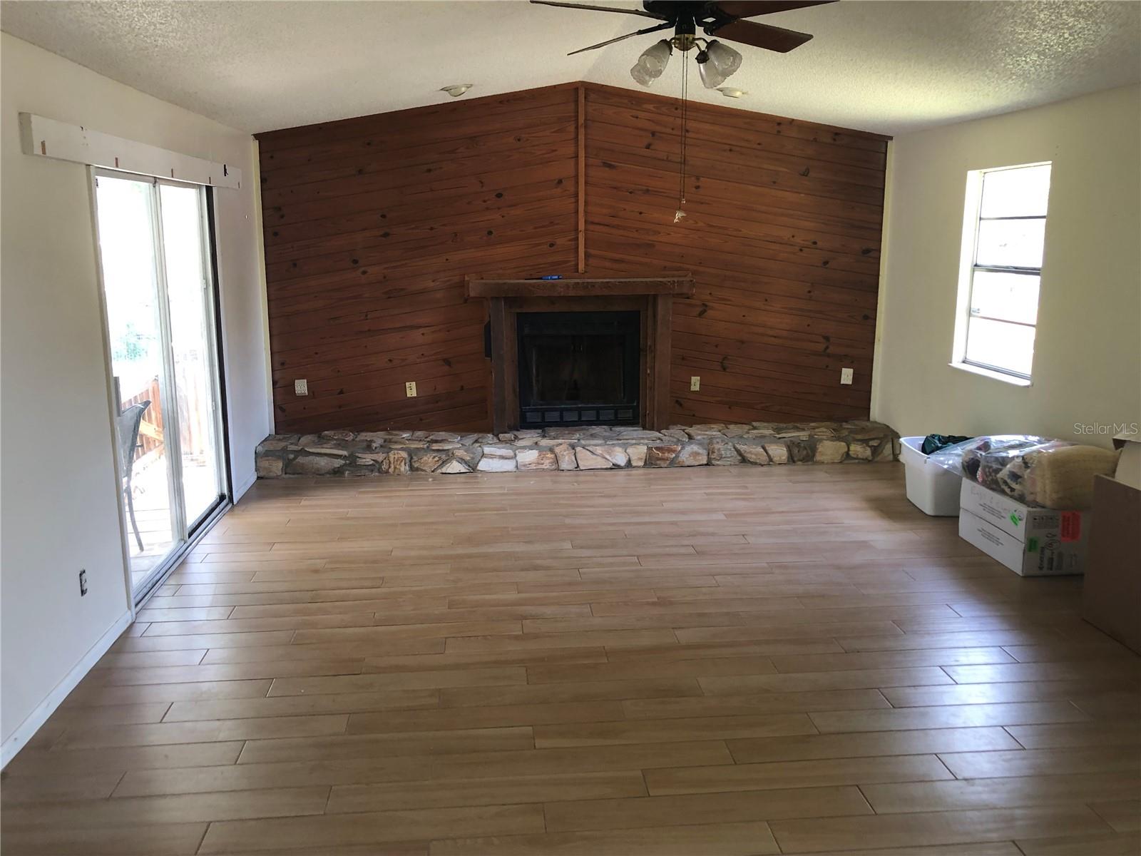 Image 9 of 30 For 6403 Elliot Drive