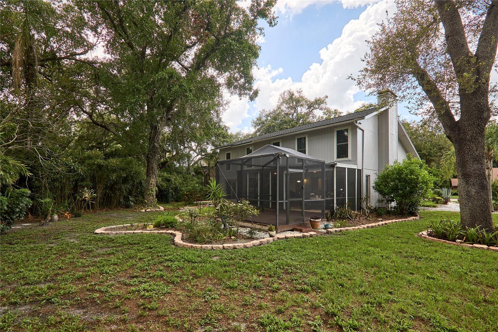 Image 22 of 55 For 15917 Dover Cliffe Drive