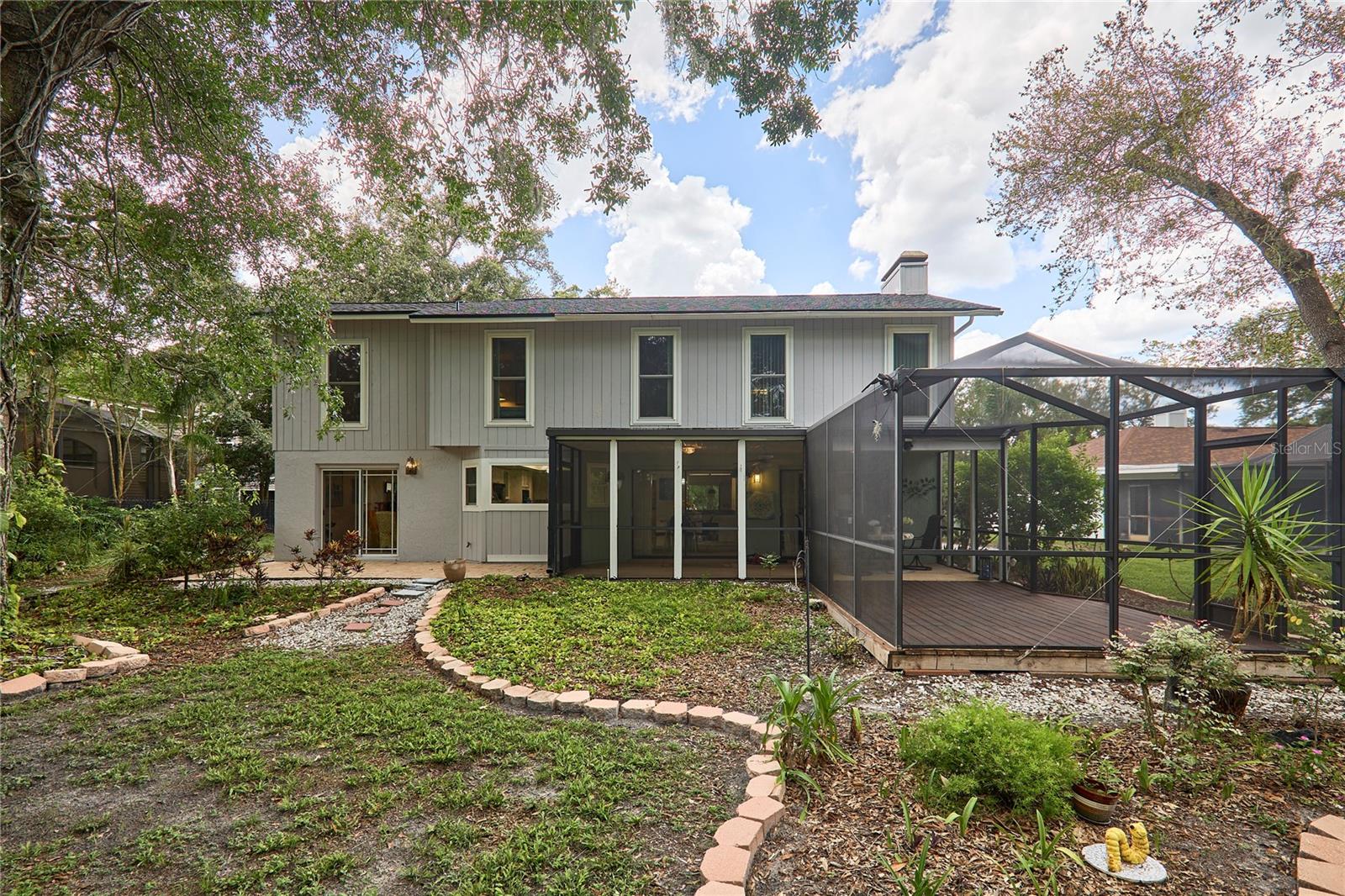 Image 23 of 55 For 15917 Dover Cliffe Drive