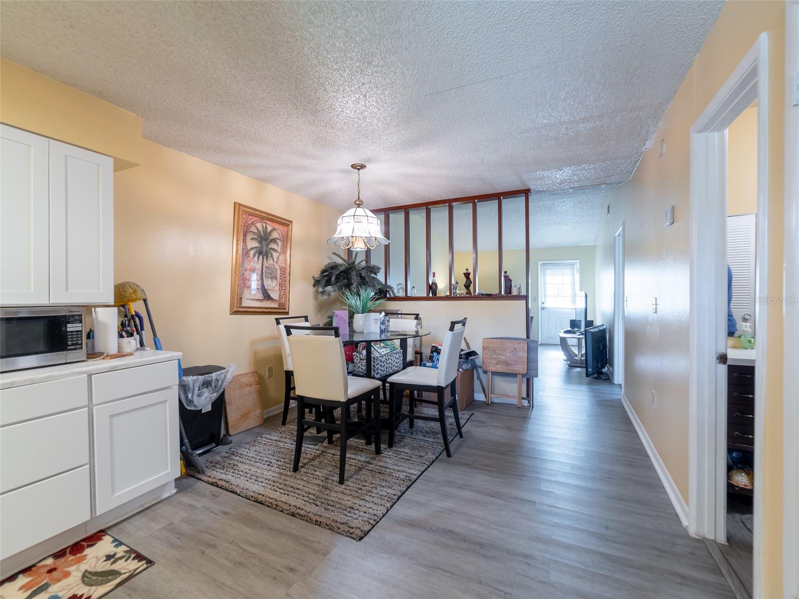 Image 5 of 28 For 1318 Fairway Drive