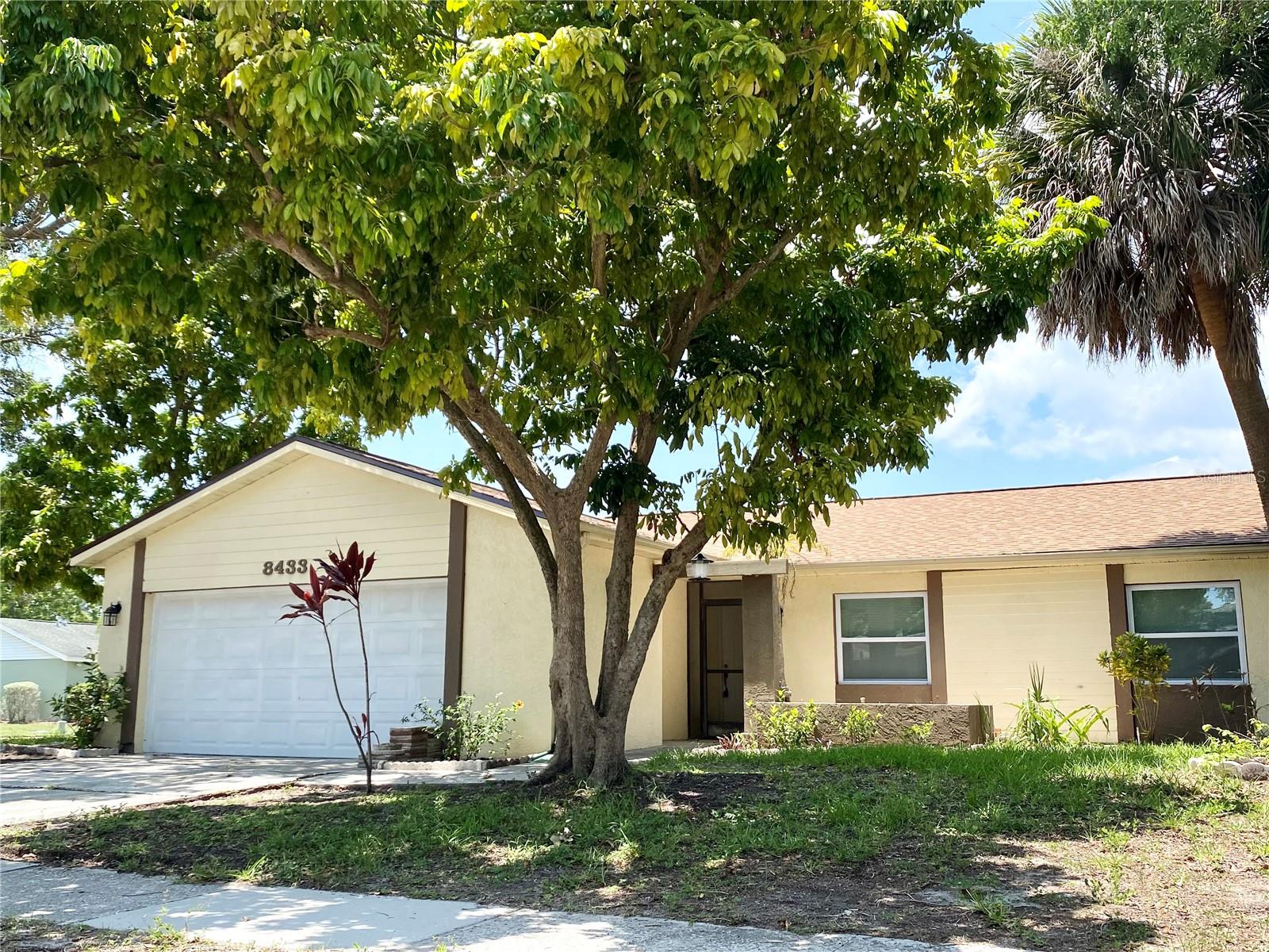 Image 2 of 37 For 8433 Somerset Drive