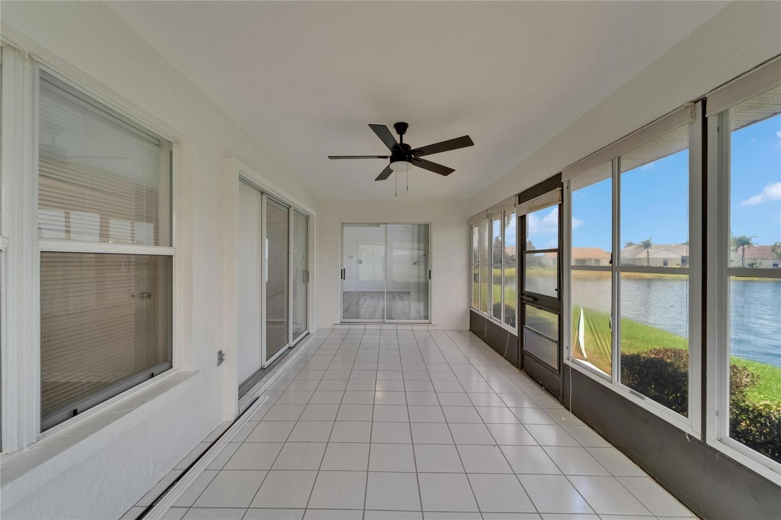 Image 54 of 70 For 916 48th Street Drive E