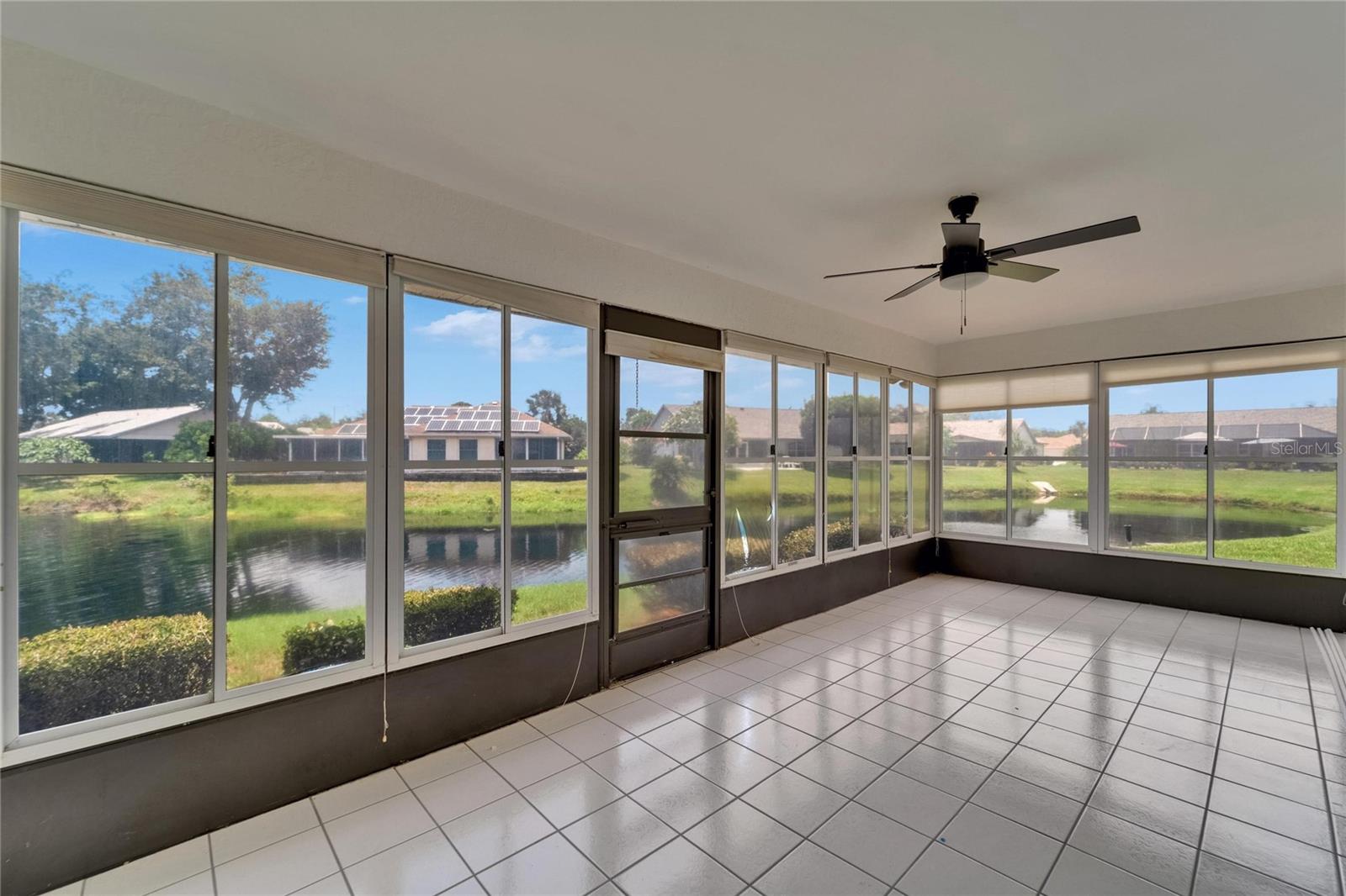 Image 55 of 70 For 916 48th Street Drive E