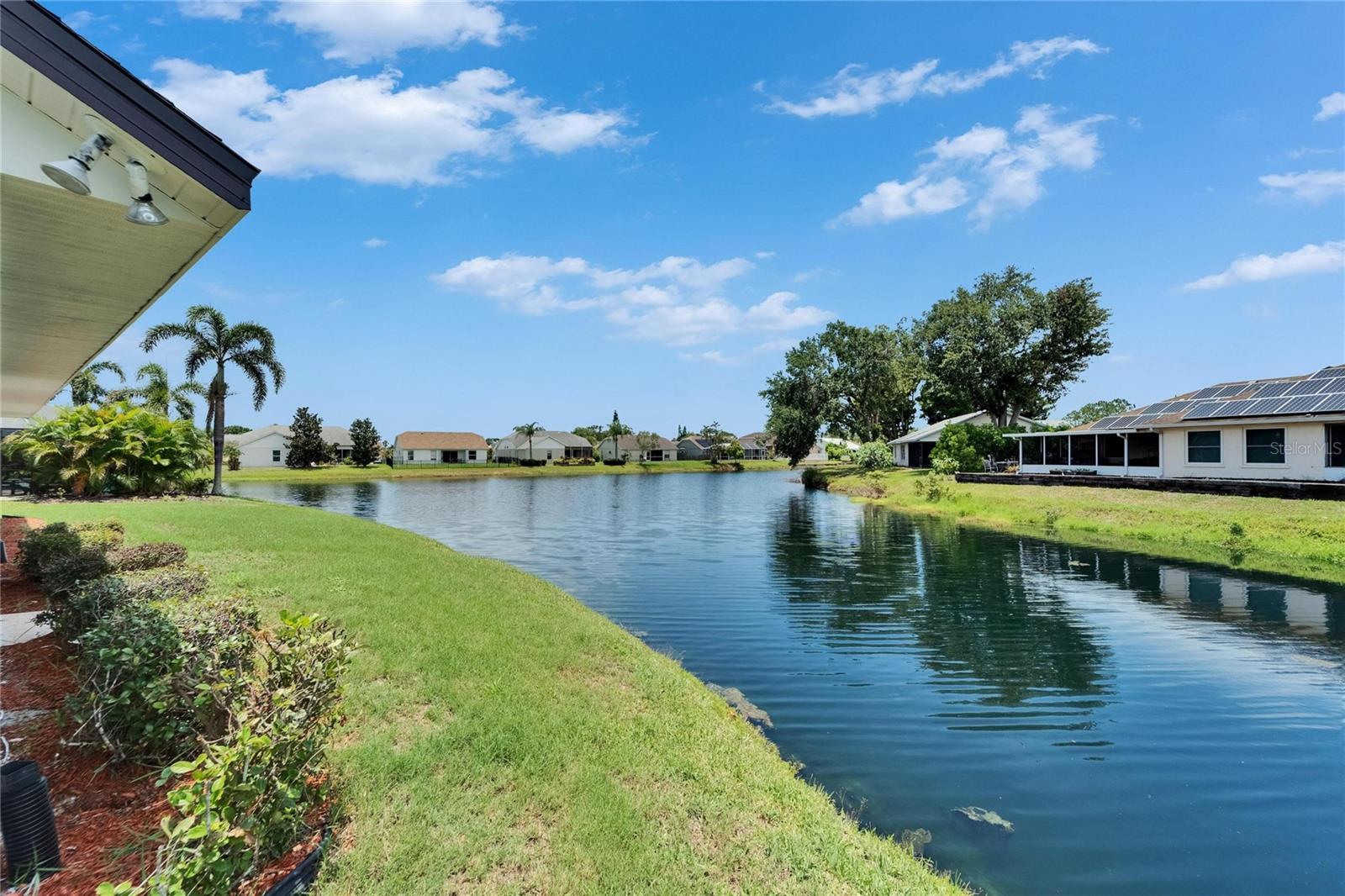 Image 57 of 70 For 916 48th Street Drive E