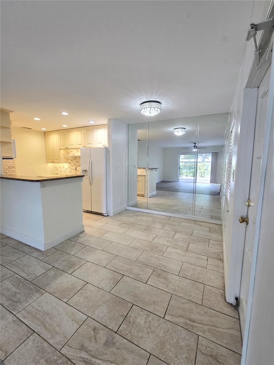 Image 11 of 42 For 8300 Bardmoor Boulevard 110