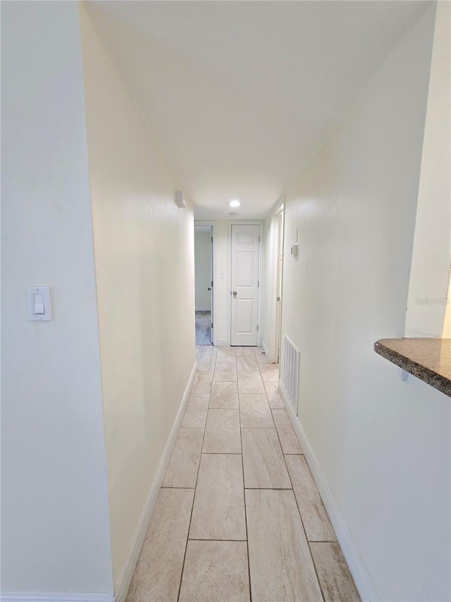 Image 19 of 42 For 8300 Bardmoor Boulevard 110
