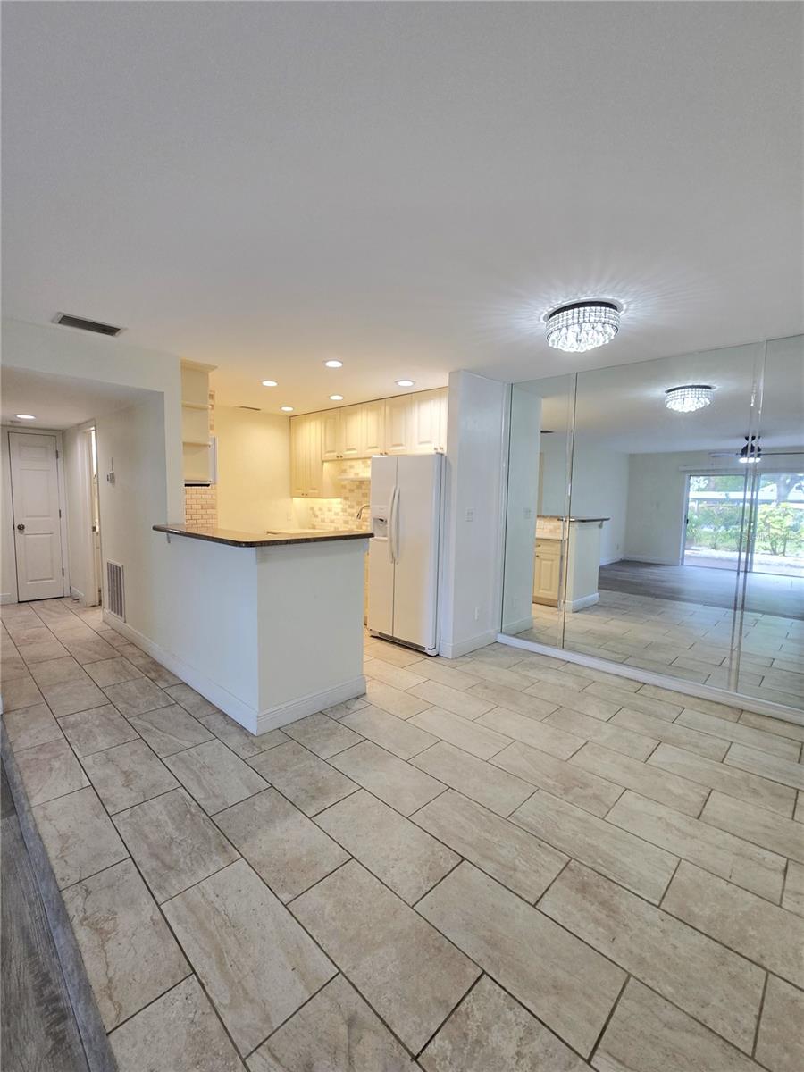 Image 2 of 42 For 8300 Bardmoor Boulevard 110