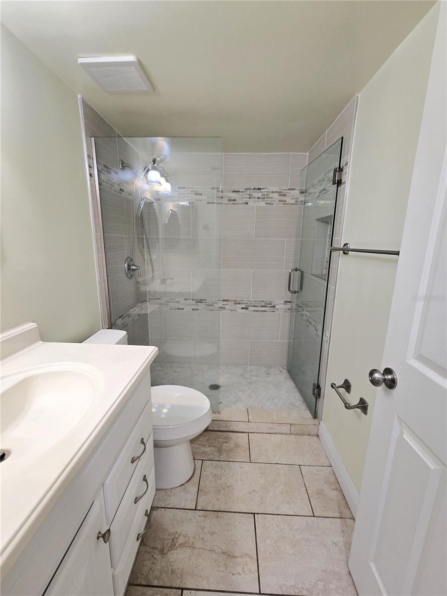 Image 22 of 42 For 8300 Bardmoor Boulevard 110