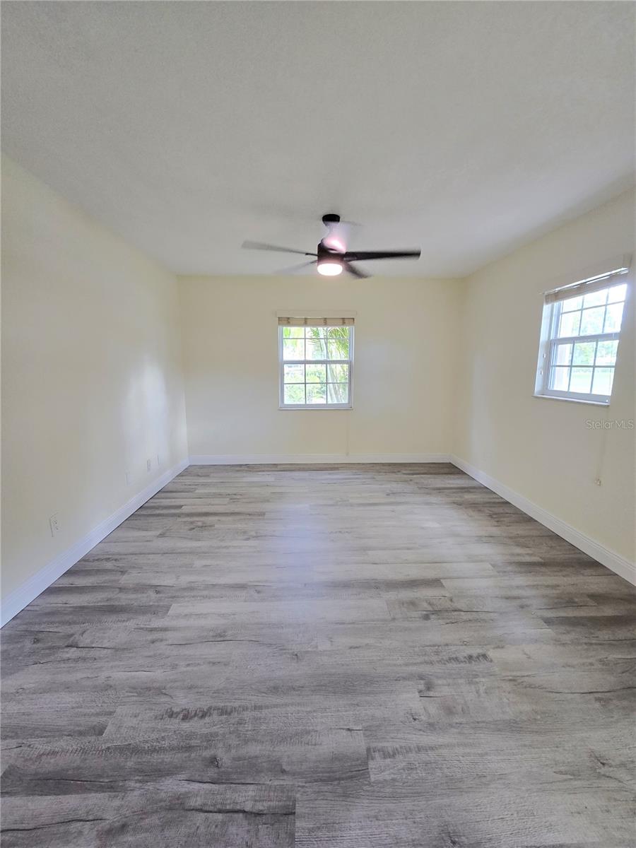 Image 26 of 42 For 8300 Bardmoor Boulevard 110