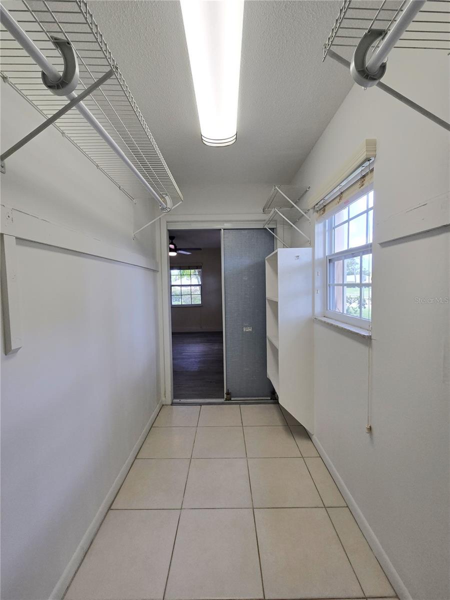 Image 29 of 42 For 8300 Bardmoor Boulevard 110