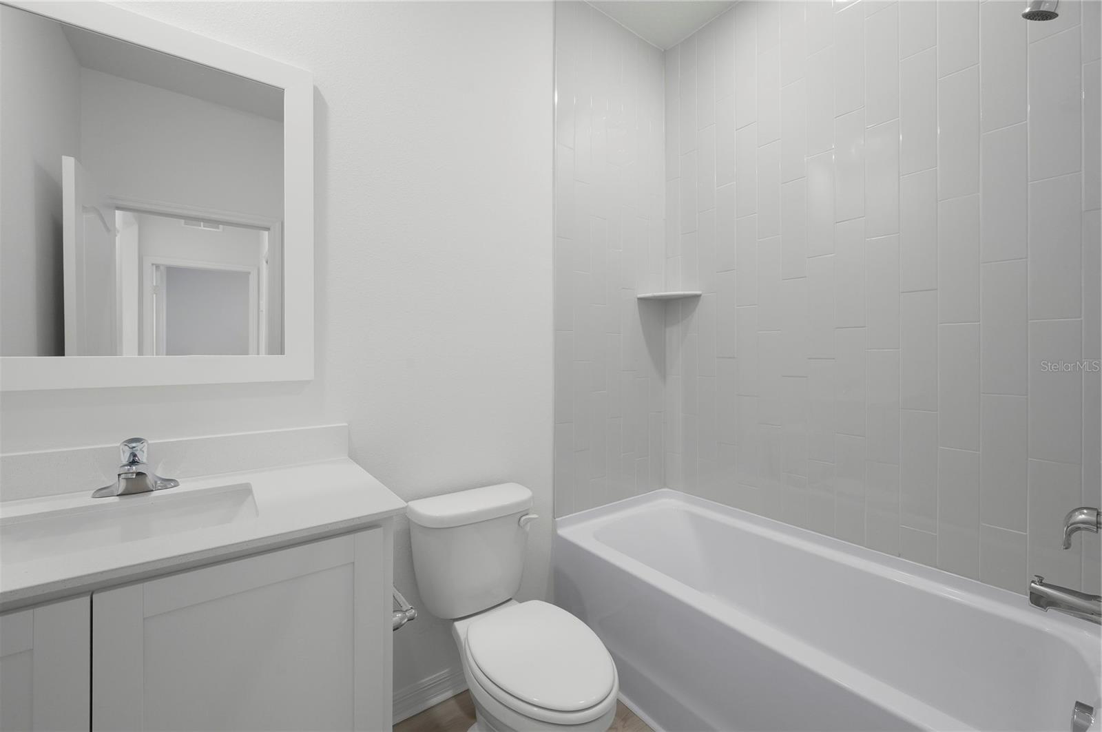 Image 13 of 20 For 3715 Bergamot Street