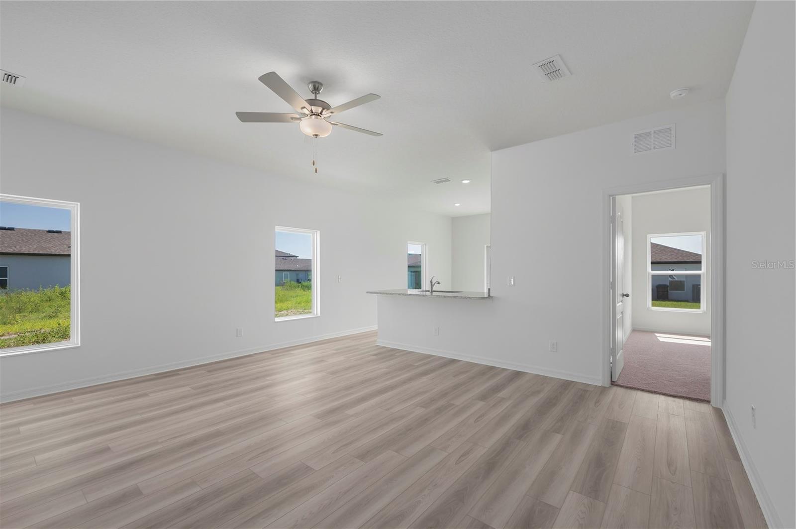 Image 9 of 20 For 3715 Bergamot Street