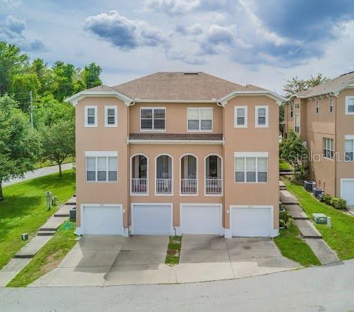 Image 2 of 43 For 94 Highland Avenue 2402