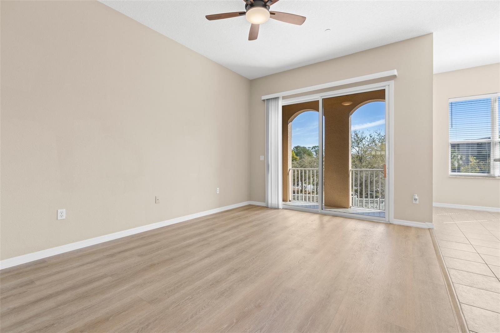 Image 22 of 43 For 94 Highland Avenue 2402