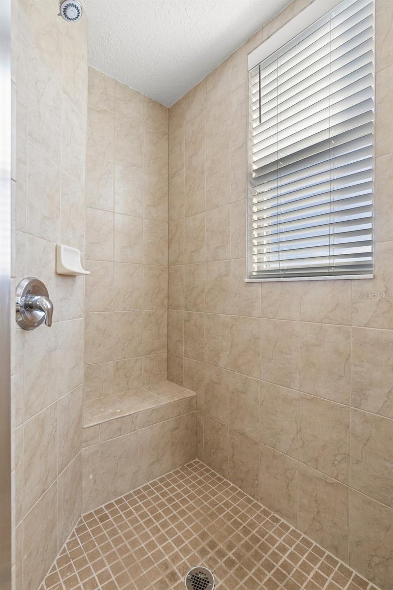 Image 28 of 43 For 94 Highland Avenue 2402